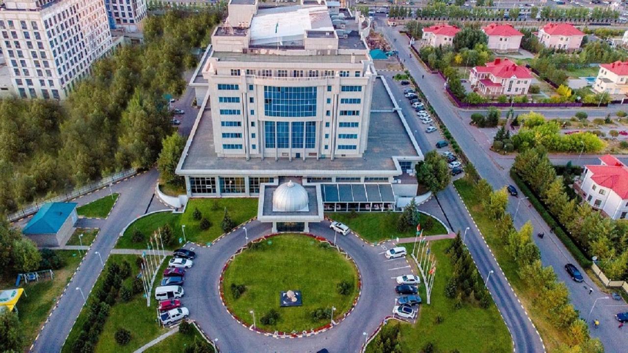 Rixos President Hotel Astana Buitenkant foto