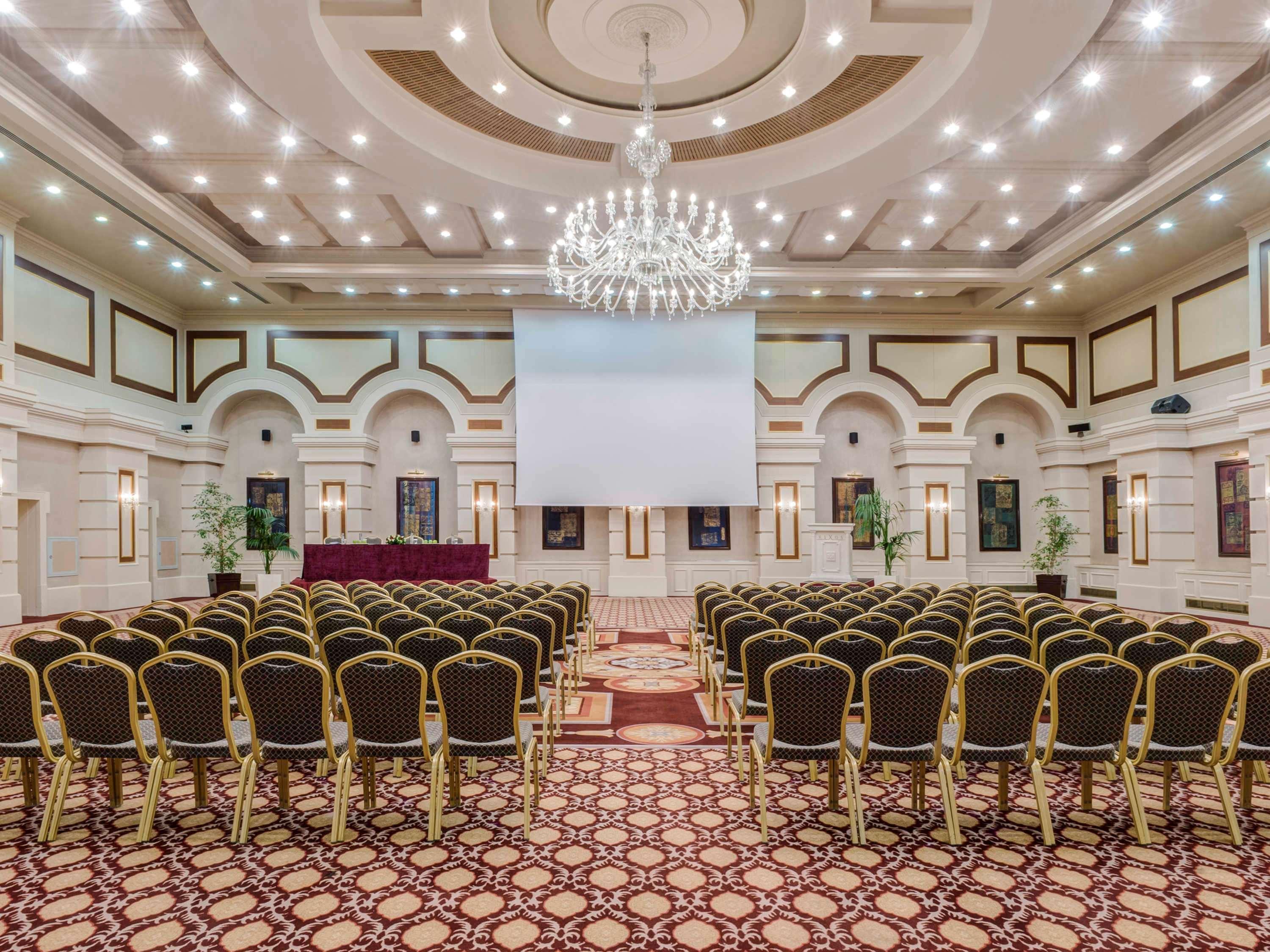 Rixos President Hotel Astana Buitenkant foto