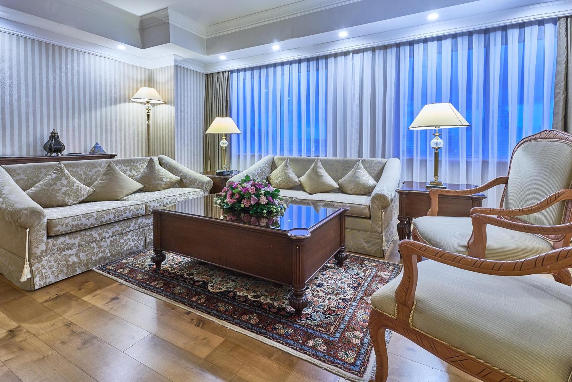 Rixos President Hotel Astana Buitenkant foto